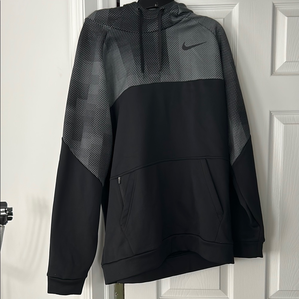 Nike Men's Black and Gray Hoodie